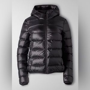 Aritzia TNA The Little Puff